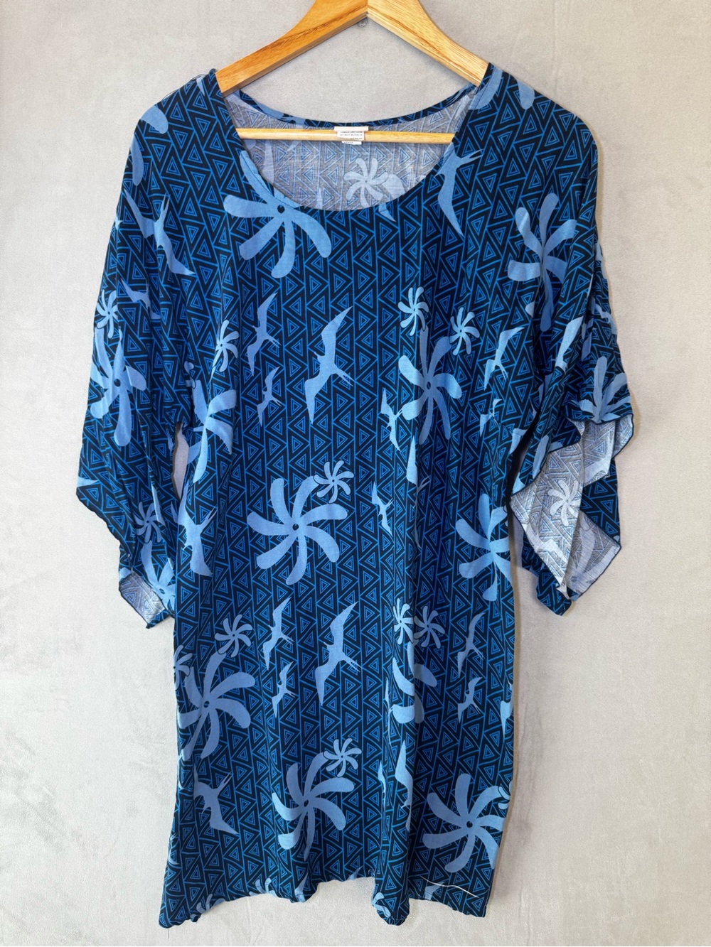Hula Bay Dress M 10 Blue Hawaiian Tropical Batwing Rayon Resort Beach Cover Up